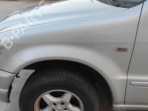 Used Left front fenders MERCEDES-BENZ M-CLASS (W163) ML 270 CDI (163.113) (163 hp) 15048361