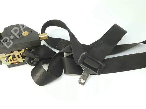 Used Rear right seatbelt MERCEDES-BENZ M-CLASS (W163) ML 270 CDI (163.113) (163 hp) 6630132