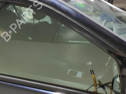 front-right-door-window-mercedes-benz-c-class-w203-2000-2001-2002-2003-2004-2005-2006-2007-19117990 main image