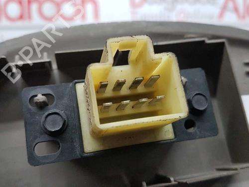 Right front window switch CHRYSLER VOYAGER IV (RG, RS) 2.5 CRD | BP2750656I26