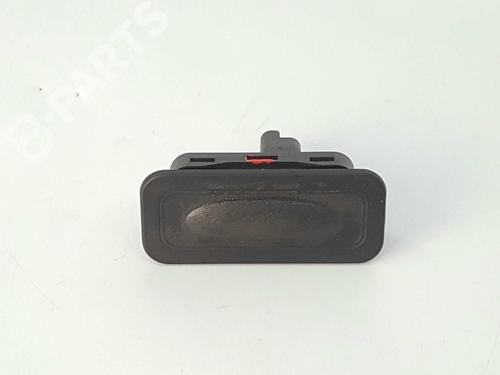 Used Tailgate handle RENAULT SCÉNIC III (JZ0/1_) 1.5 dCi (JZ02, JZ0R) (95 hp) 8198610