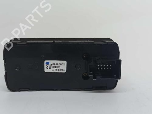 Venstre fortil elrude kontakt OPEL VECTRA C (Z02) 2.0 DTI 16V (F69) | BP6958875I27