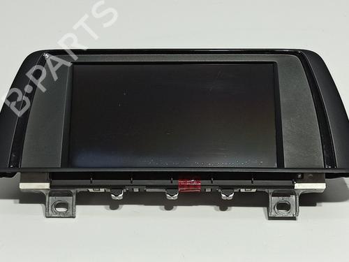Used Display monitor BMW 1 (F20) 116 d (116 hp) 22593570