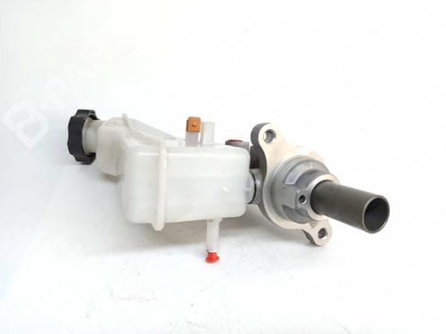Used Brake master cylinder HYUNDAI i30 (PDE, PD, PDEN) 1.6 CRDi (95 hp) 9177491