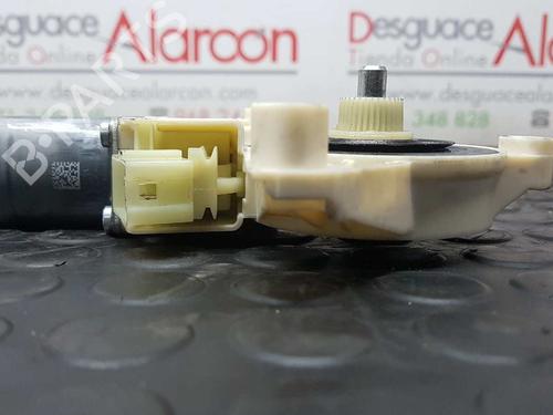 Right front window motor MERCEDES-BENZ C-CLASS (W204) C 200 CDI (204.007, 204.006) | BP2729967E20