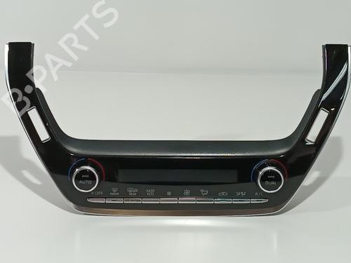 Used Climate control TOYOTA COROLLA Estate (_E21_) 2.0 Hybrid (MZEH12) (180 hp) 16755323