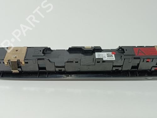Switch BMW 1 (F40) 118 d | BP24118915I30 