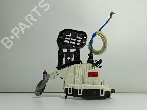 Rear left lock MERCEDES-BENZ GLA-CLASS (X156) GLA 200 CDI / d (156.908) | BP21362185C100 