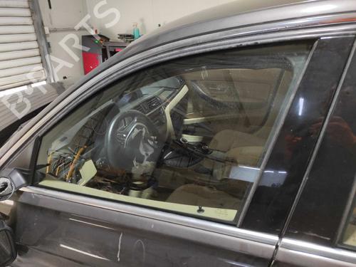 Deurruit links voor BMW 3 (F30, F80) 318 d (143 hp) 10630222