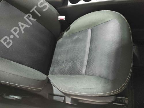 Right front seat NISSAN QASHQAI I (J10, NJ10) 1.5 dCi | BP9500875C16