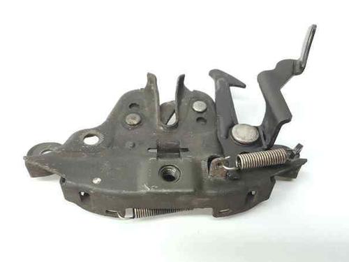 Used Hood lock NISSAN X-TRAIL I (T30) 2.2 DCi (114 hp) 8776755