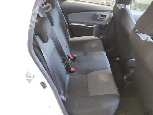 Tailgate lock TOYOTA YARIS (_P13_) 1.0 (KSP130_, KSP130) | BP18021393C101