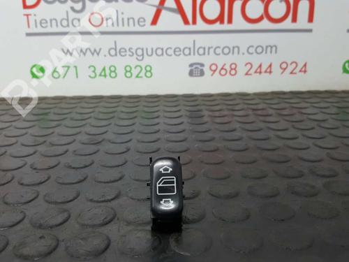 Used Right front window switch MERCEDES-BENZ SLK (R170) 200 (170.435) (136 hp) 2735667