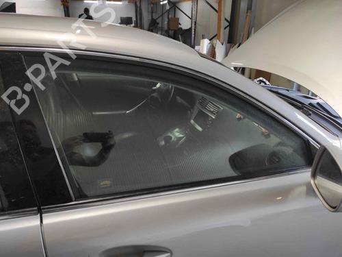 front-right-door-window-lexus-is-ii-_e2_-220d-ale20-2005-2006-2007-2008-2009-2010-2011-2012-2013-7879610 main image
