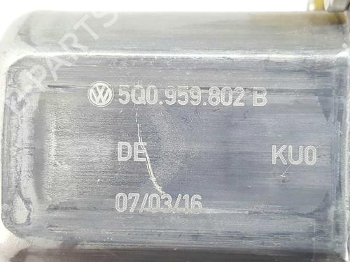 Left front window motor AUDI A3 Sportback (8VA, 8VF) 1.6 TDI | BP4455058E21