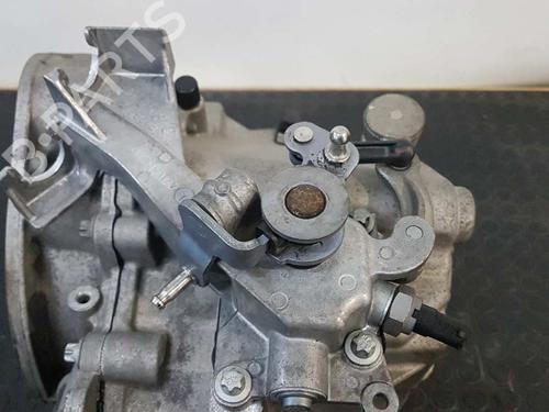 Gearbox MERCEDES-BENZ B-CLASS Sports Tourer (W245) B 200 CDI (245.208) | BP2745852M3 