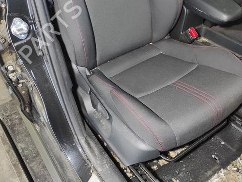 Right front seat TOYOTA YARIS (_P21_, _PA1_, _PH1_) 1.5 Hybrid (MXPH10, MXPH11) | BP24945074C16