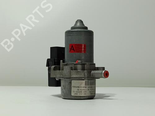 Used Vacuum pump AUDI A3 (8V1, 8VK) 1.0 TFSI (115 hp) 18249441