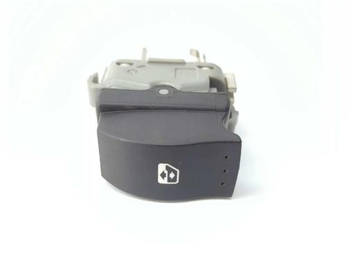 Venstre bagtil elrude kontakt RENAULT MEGANE II Saloon (LM0/1_) 1.5 dCi (LM02, LM13, LM2A) (101 hp) 3155688