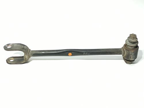 Braço suspensão trás direito Braço suspensão trás direito 37158476 37158476