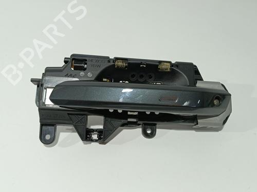 front-left-exterior-door-handle-audi-q5-sportback-fyt-2020-36050523 main image