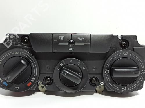 AC Styreenhet / Manøvreringsenhet SKODA OCTAVIA II (1Z3) 1.9 TDI (105 hp) 15619518