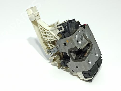 Used Front left lock MERCEDES-BENZ SPRINTER 3,5-t Van (B906) 313 CDI (906.631, 906.633, 906.635, 906.637) (129 hp) 27489932