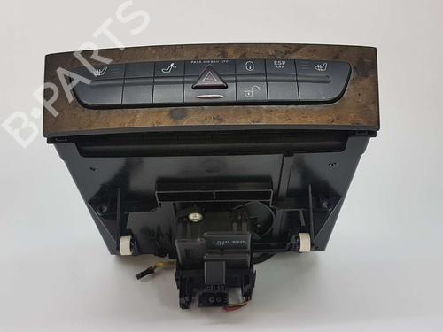 Warnblinkschalter für MERCEDES-BENZ E-CLASS (W211) E 320 CDI (211.026) (204 hp) 7571984