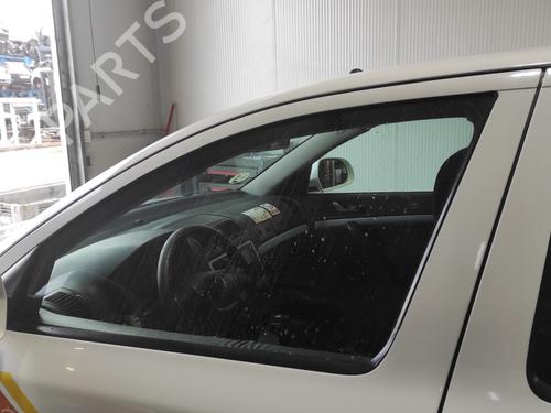 front-left-door-window-skoda-octavia-ii-1z3-16-tdi-2004-2005-2006-2007-2008-2009-2010-2011-2012-2013-12319208 main image