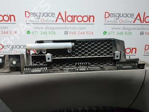 Glove box MERCEDES-BENZ E-CLASS (W211) E 320 CDI (211.022) | BP2756093C95