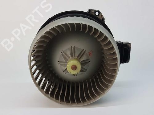 Varmeblæser TOYOTA YARIS (_P9_) 1.3 VVT-i (SCP90_, SCP90R) | BP5312597M62 