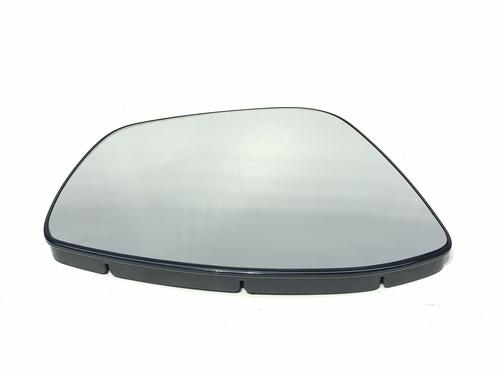 Right mirror glass PEUGEOT 2008 I (CU_) 1.2 THP 130 / PureTech 130 | BP17084848C147