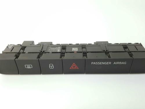 Used Warning switch SKODA FABIA III (NJ3) 1.2 TSI (90 hp) 6216150