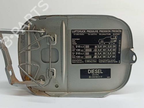 Fuel flap MERCEDES-BENZ E-CLASS (W211) E 400 CDI (211.028) | BP7201419C131 
