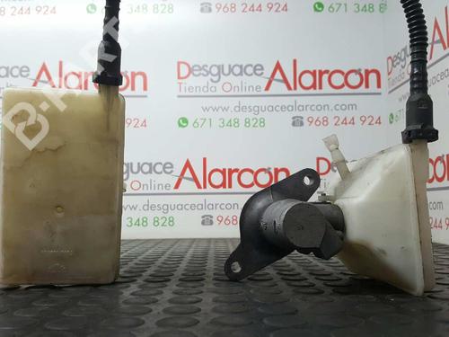 Brake master cylinder CITROËN C4 Picasso I MPV (UD_) 1.6 HDi | BP2752730M77 