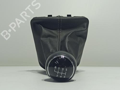 Used Shift knob SEAT IBIZA V (KJ1, KJG) 1.0 TSI (116 hp) 16662312