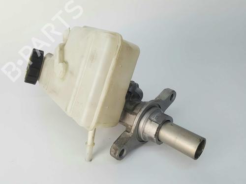 Brake master cylinder FORD FOCUS III 1.5 TDCi | BP6681222M77