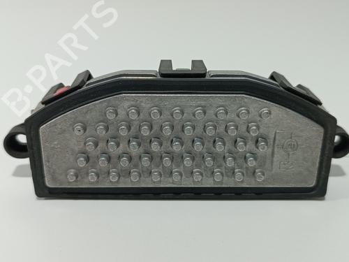 Varmeblæsermodstand MERCEDES-BENZ A-CLASS (W177) A 180 d (177.010) (116 hp) 25364655