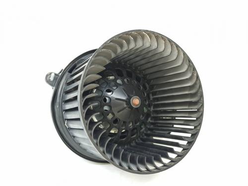 Used Heater blower motor RENAULT MEGANE IV Hatchback (B9A/M/N_) 1.5 Blue dCi 115 (B9A6) (116 hp) 7902949