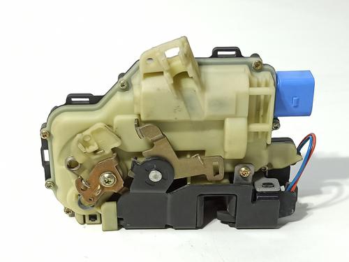 Front left lock SEAT CORDOBA (6L2) 1.4 16V | BP26195299C98 