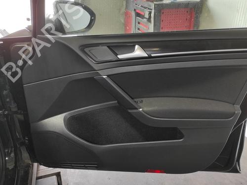 front-right-panel-vw-golf-vii-variant-ba5-bv5-2013-2014-2015-2016-2017-2018-2019-2020-2021-2022-26655818 main image