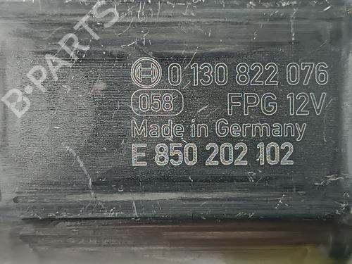 Right front window motor SEAT LEON Sportstourer (KL8, KLD) 1.5 TSI | BP11641020E20