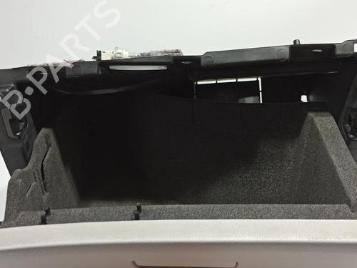 Glove box MERCEDES-BENZ GLA-CLASS (X156) GLA 200 CDI / d (156.908) | BP17461583C95 