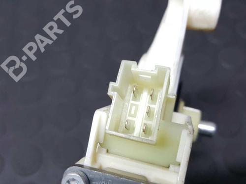 Left front window motor MERCEDES-BENZ C-CLASS (W204) C 200 CDI (204.007, 204.006) | BP2751078E21 