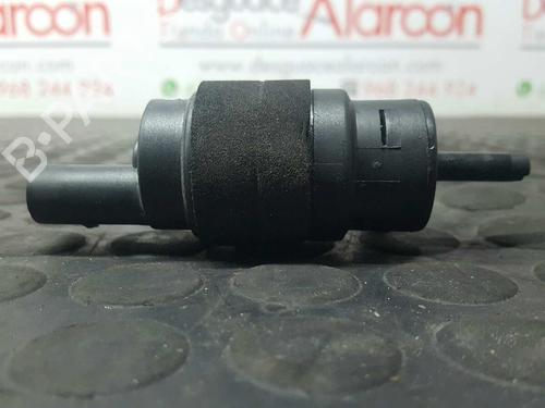 Washer pump AUDI A4 B8 (8K2) 2.0 TDI | BP14529619E24