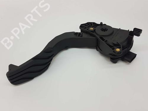 Used Pedal RENAULT CLIO V (B7_) 1.0 TCe 90 (B7MT) (91 hp) 8231805