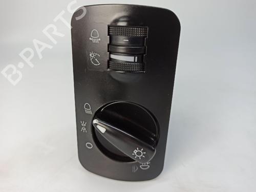 Used Headlight switch SEAT IBIZA II (6K1) 1.4 (60 hp) 5245227