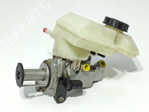 Used Brake master cylinder SEAT IBIZA V (KJ1, KJG) [2017-2025]  22613386