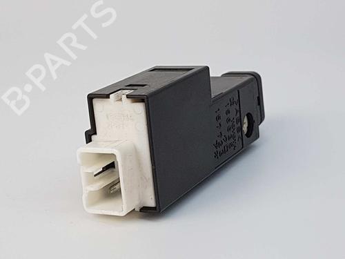 Switch TOYOTA HIACE V Van (TRH2__, KDH2__, LH2__, GDH2__) 2.5 D-4D (KDH200, KDH202, KDH212, KDH222) | BP10264630I30