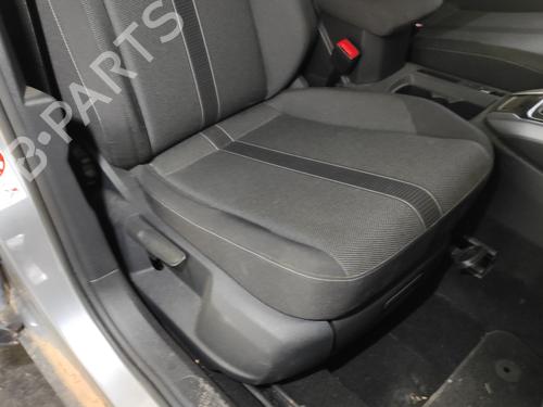 Right front seat VW T-ROC (A11, D11) 1.0 TSI | BP28062906C16 - Image 2